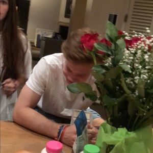 Meet your Posher, Carson